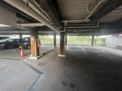 【駐車場】 | リベラルコート