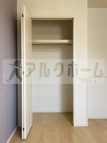 パークライフ八尾2の収納