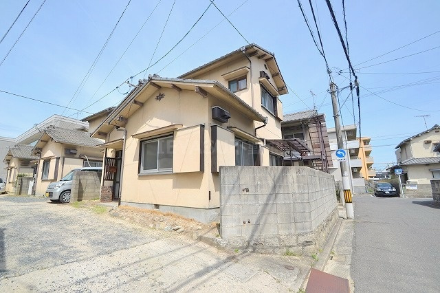広島市西区南観音６丁目の一戸建ての外観