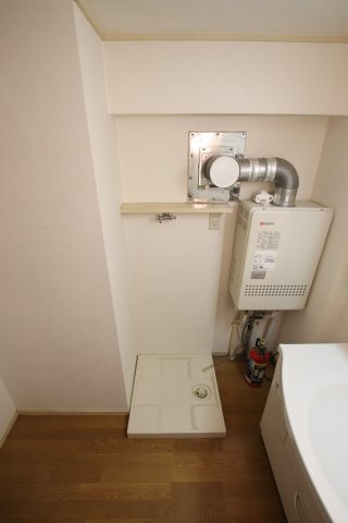 【設備】 | 狭山レークハイツ2号棟 | 室内洗濯機置場