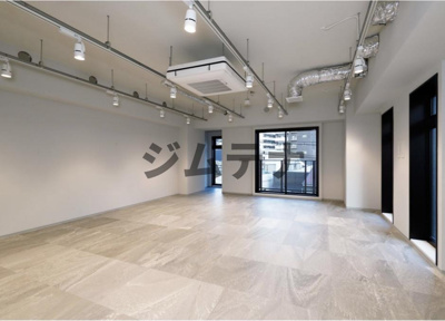 【内装】 | GAZELLE RIO.6 EAST