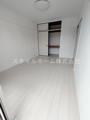 【居間・リビング】 | 平川ガーデンハイツ