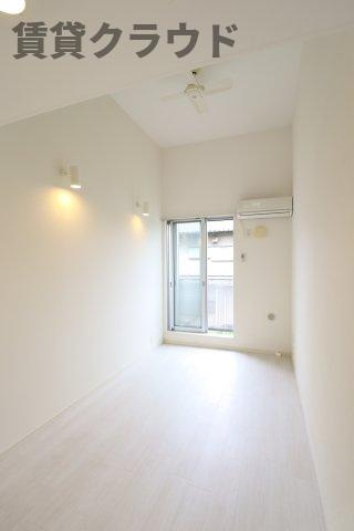 レガーロ千葉中央の居間・リビング|使いやすい居間です