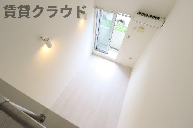 レガーロ千葉中央の洋室|コンパクトで使いやすい洋室です