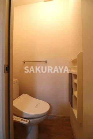 タカハイツのトイレ|2024年7月撮影。