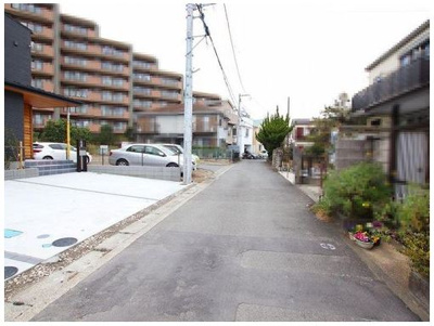 【前面道路含む現地写真】 | 鎌倉市笛田３丁目　新築１号棟