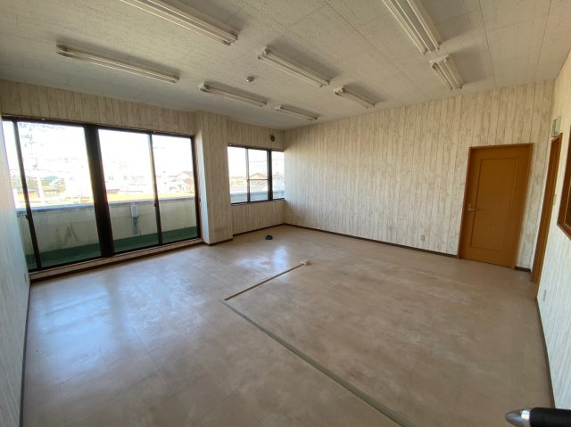 【内装】 | 事業用）石川会館