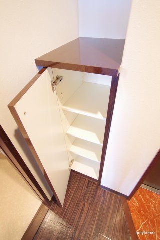 ラフォーレ東野田2　仲介手数料無料の玄関