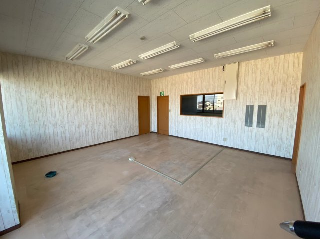 【居間・リビング】 | 事業用）石川会館