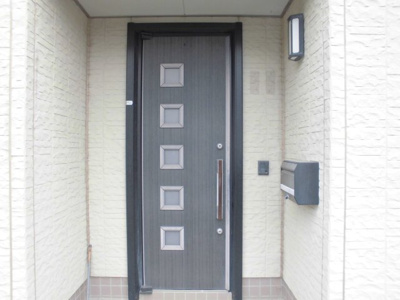 【玄関】 | 鹿角郡小坂町小坂字上田表・中古住宅