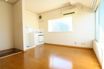 【洋室】 | コンフォートウインド | 別部屋写真です