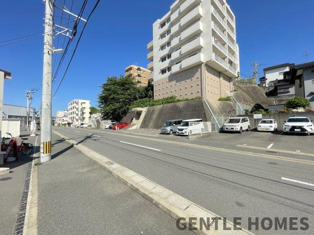 エクレール名島の周辺