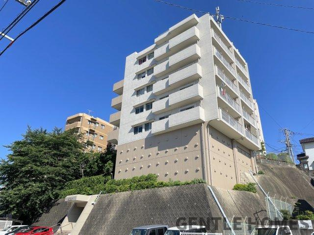 エクレール名島の外観