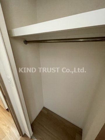 プレサンス天神橋ラ・デュアルの収納|こまごまとしたものを収納できそうですね