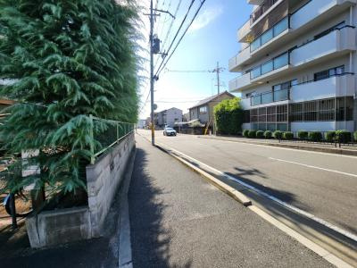 コーポラス花園の地図|前面道路