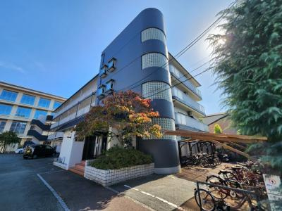 コーポラス花園の外観