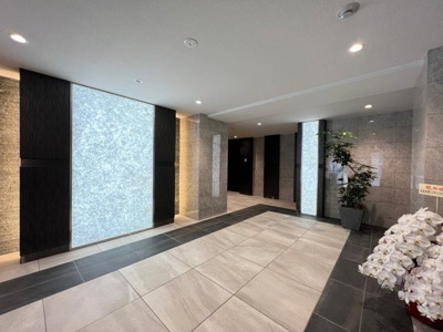 【ロビー】 | ラ・ピシーヌ南堀江