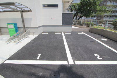 【駐車場】 | バロンセスト桜塚