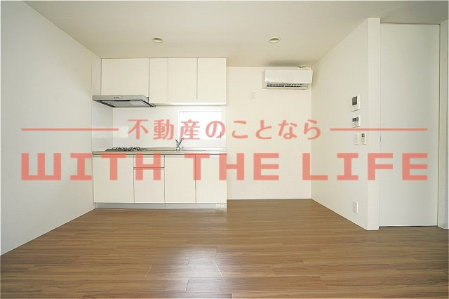 GARAGE HOUSE La Dice【キャッシュバック対象】の居間・リビング|ゆったり過ごせるリビングです