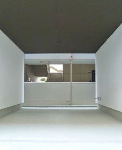 GARAGE HOUSE La Dice【キャッシュバック対象】の駐車場|カースペースがあります