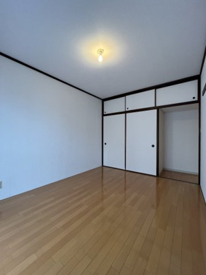 【洋室】 | 上の山ハイツ壱番館