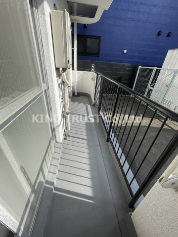 佐々木マンションのバルコニー|開放的で明るい空間を演出してくれるバルコニーです