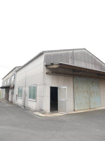 ダン機工跡テナントの外観