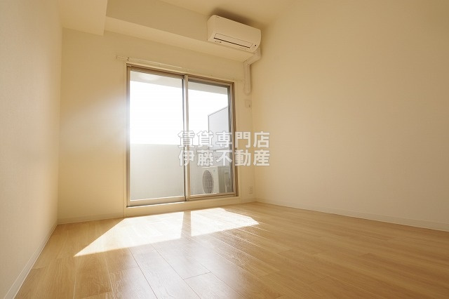 パルティール黒川本通りの洋室