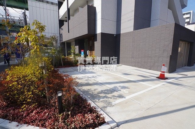 パルティール黒川本通りの駐車場