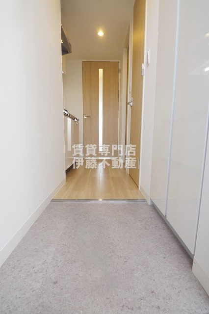 パルティール黒川本通りの玄関