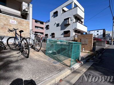 【その他共用部分】 | グレイスサコウ | ゴミ捨て場です