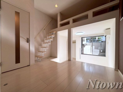 【居間・リビング】 | グレイスサコウ | ゆったりとした居間です