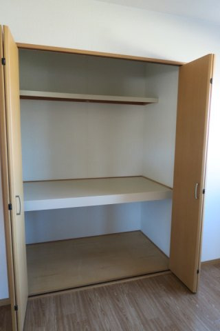 エテルナ鴨島