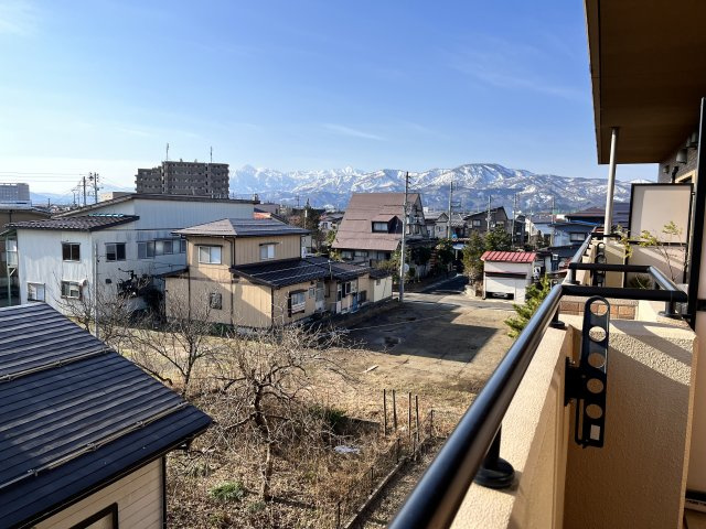 エテルナ鴨島の展望