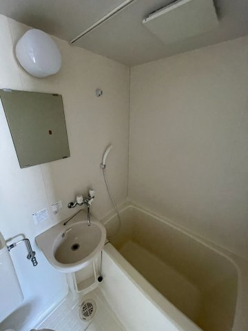 市村マンションの浴室