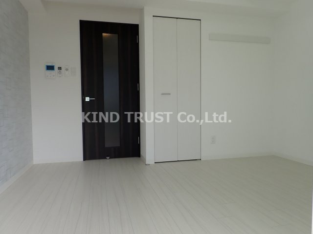 コンフォート滝川公園の居間・リビング|ゆったりとした居間です