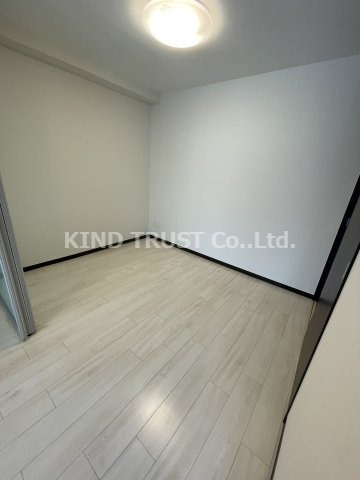 天満橋ケルスコートの洋室