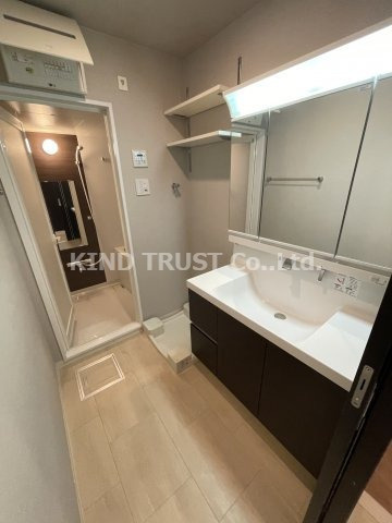 天満橋ケルスコートの洗面所