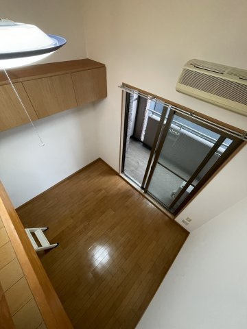 エステムコート梅田東アクアパレスの内装|内装は落ち着いています