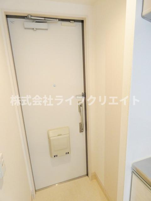 リブリ・カサブランカ日野台の玄関