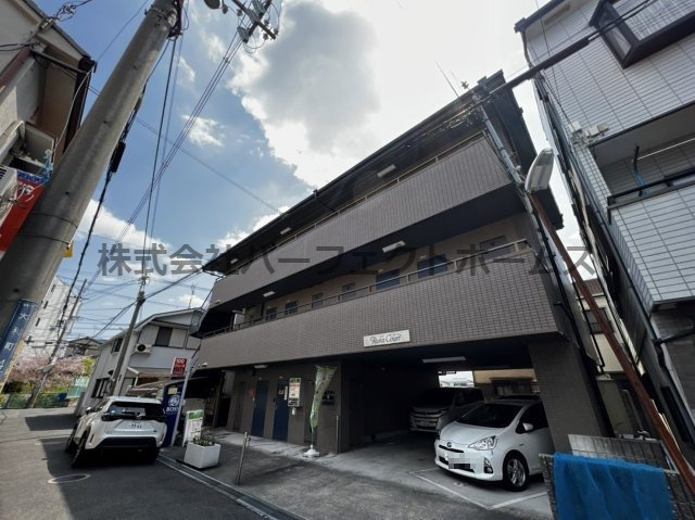 ルナコートの外観|落ち着いた雰囲気の外観です