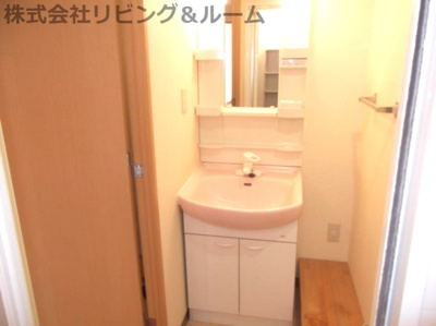 【独立洗面台】 | ラメール春日壱番館