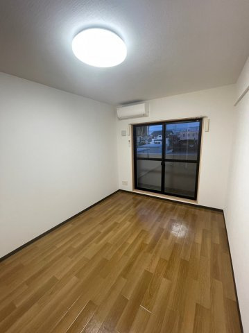 仲介手数料0円！！A・City清須の居間・リビング