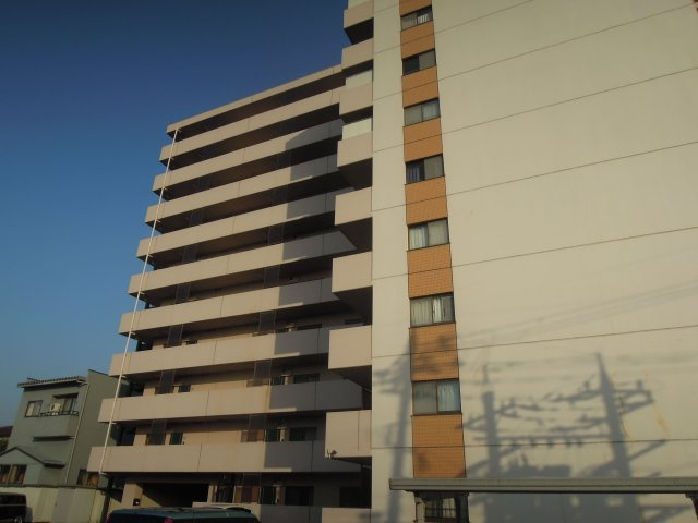 アーク福井の外観