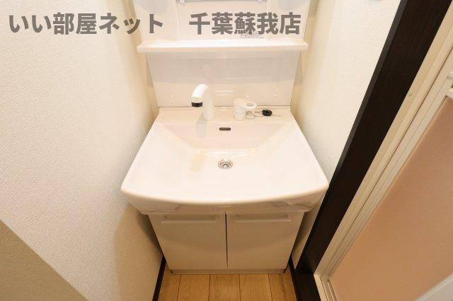 Rigoletta（リゴレッタ）の独立洗面台|朝の身支度には欠かせない独立洗面化粧台