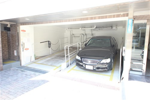 【駐車場】 | プレサンス難波WEST