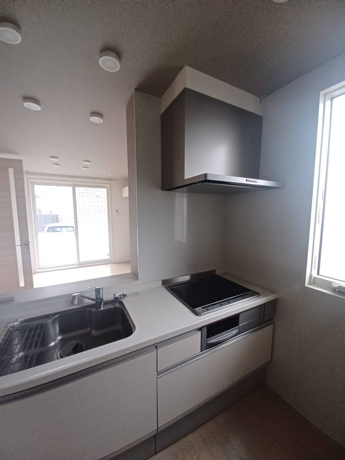 プロヌーブ植田のキッチン