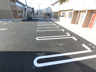 【駐車場】