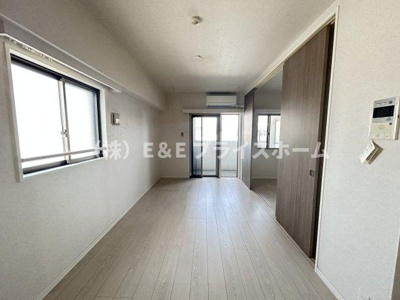 【居間・リビング】 | ネストピア博多駅前Ⅲ　プライスホームなら仲介手数料０円！