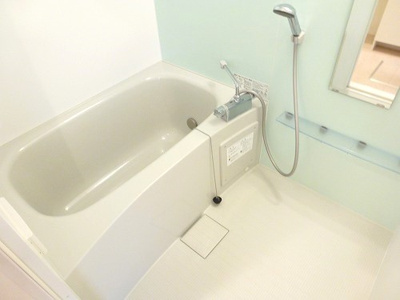 【浴室】 | サンガーデン | 
